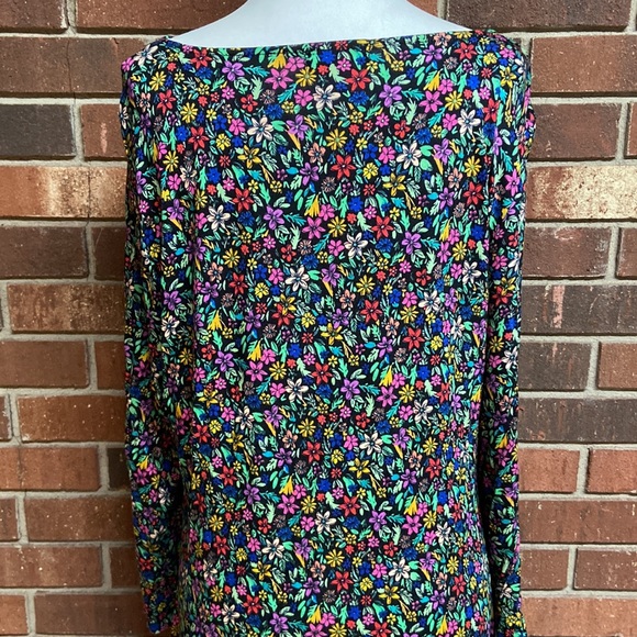 Cupio Floral Dress - Picture 4 of 9